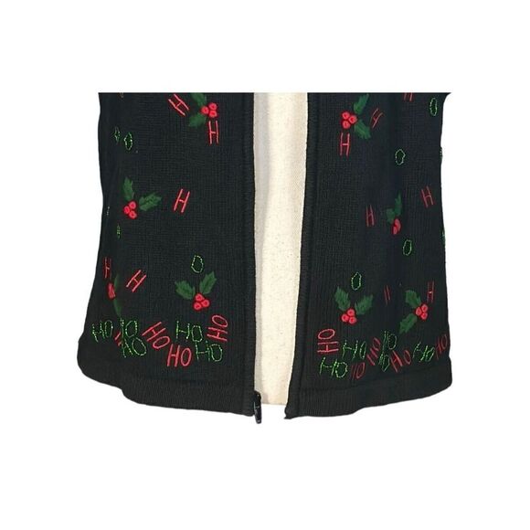 Bechamel Christmas Vest Size Large Black Holly Berries Sleeveless Cottagecore - Picture 5 of 9